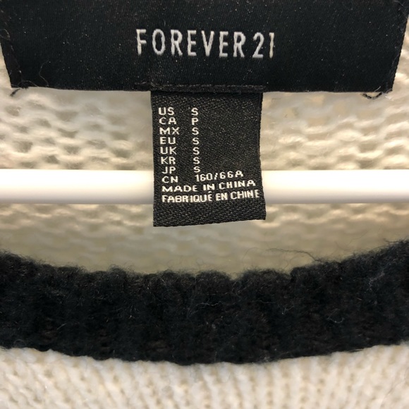 Forever 21 Sweater - Picture 2 of 6